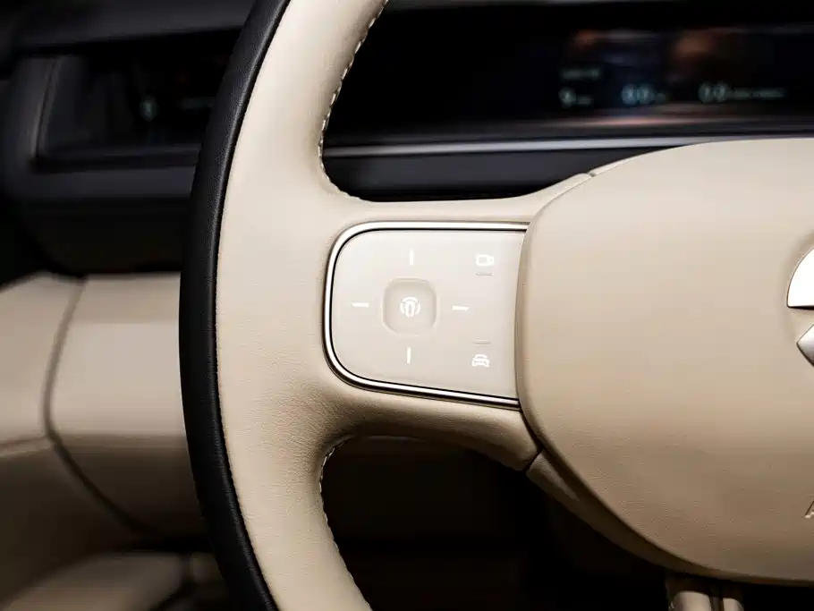 NIO ES8 — миниатюра 32