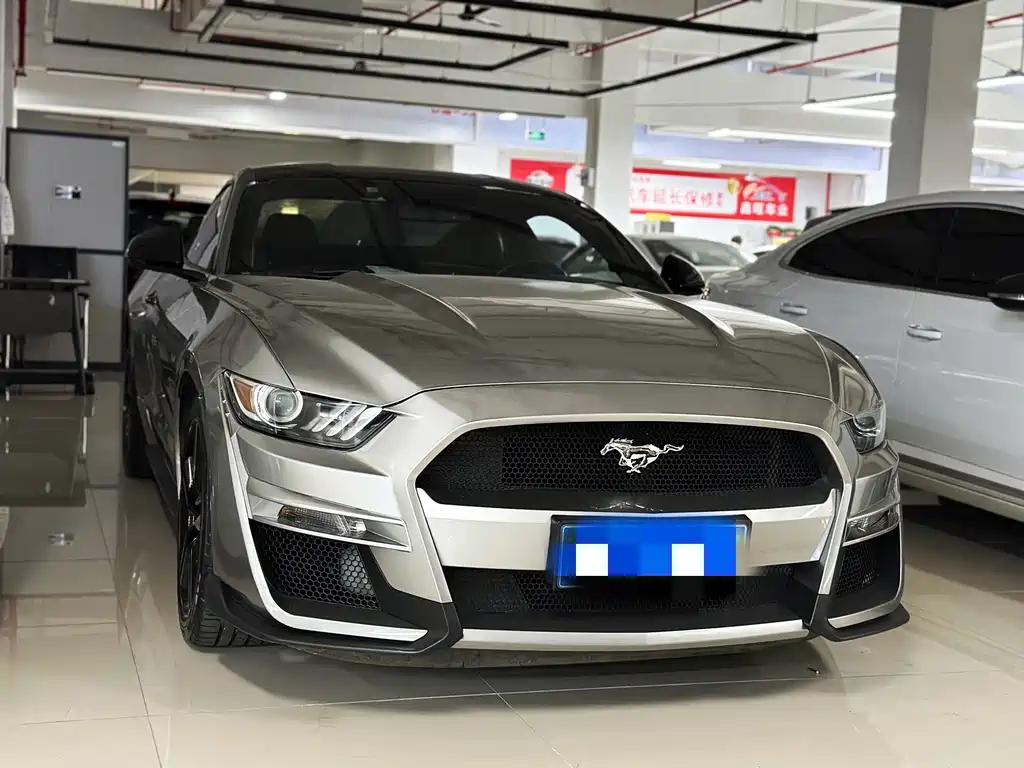 Ford Mustang — миниатюра 3
