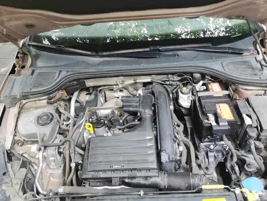 Volkswagen Golf — миниатюра 10