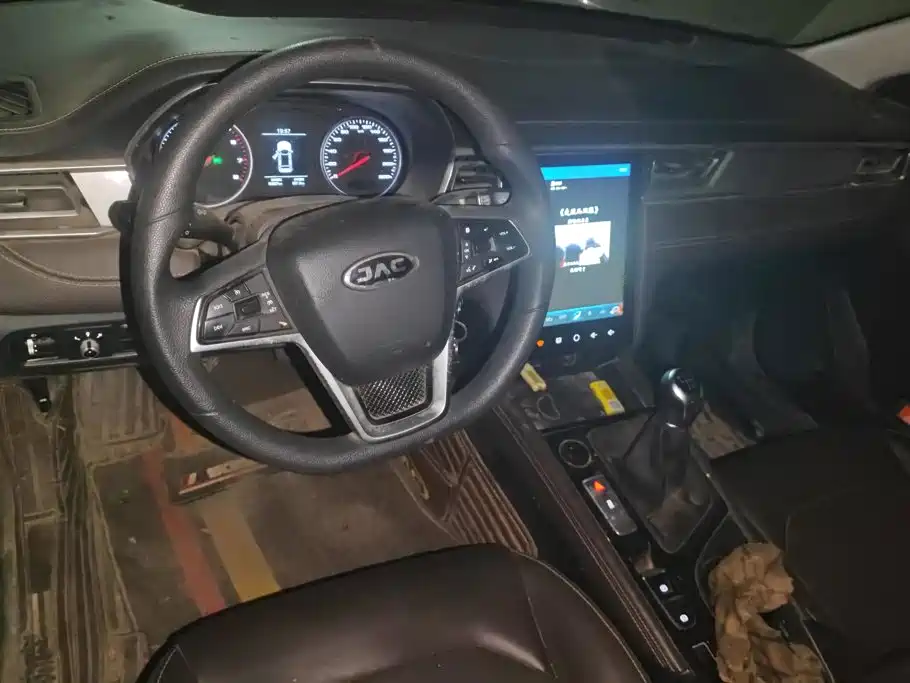 JAC A5 — миниатюра 12