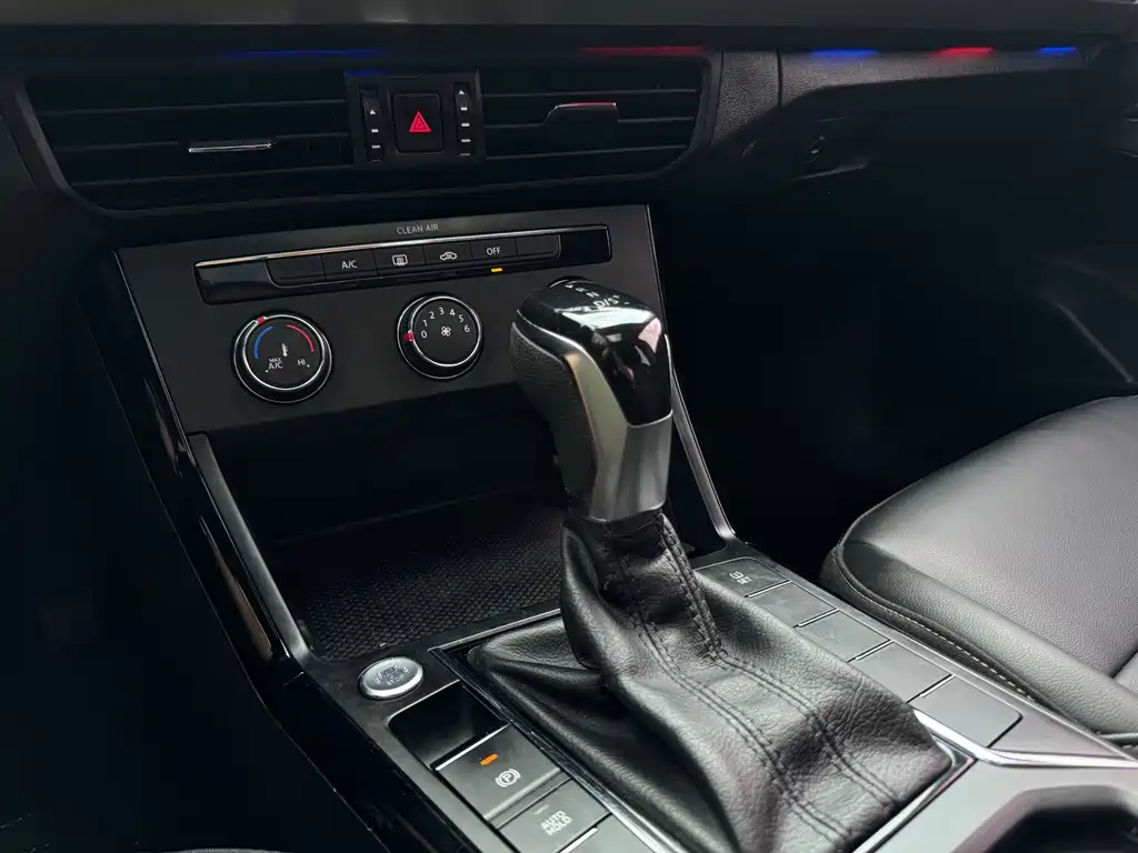 Volkswagen Passat — миниатюра 9