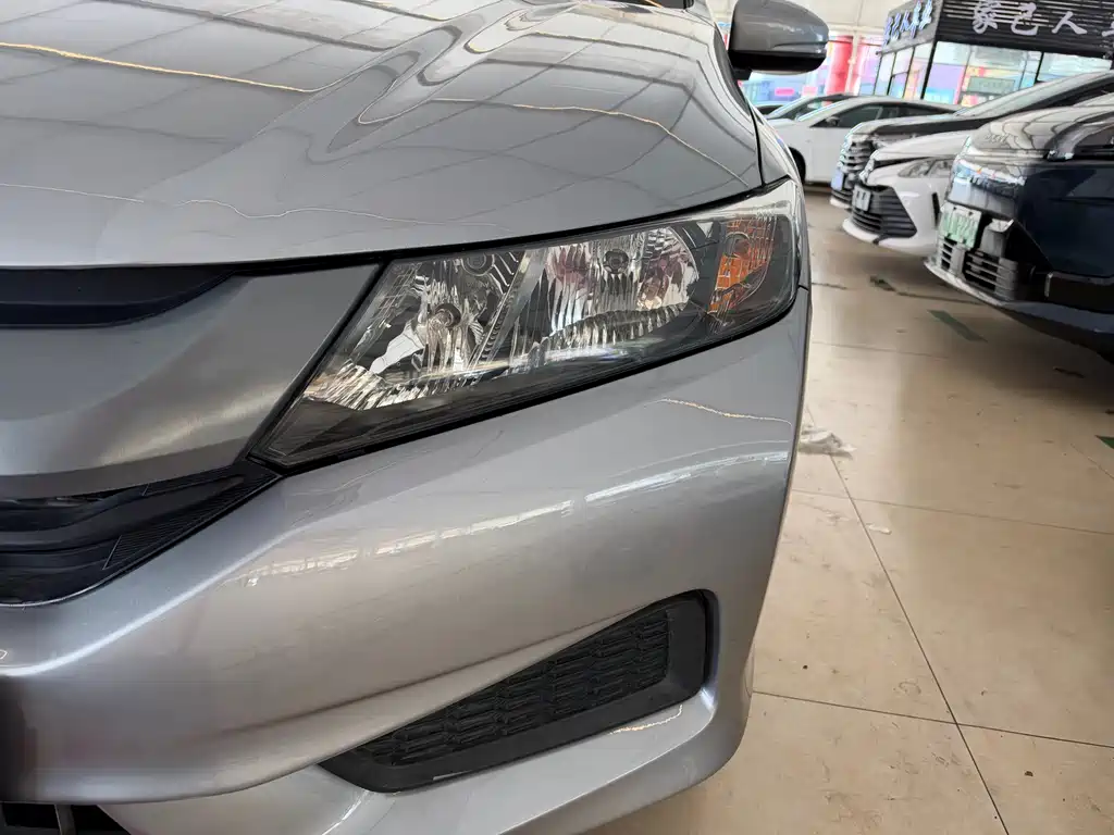 Honda City — миниатюра 2