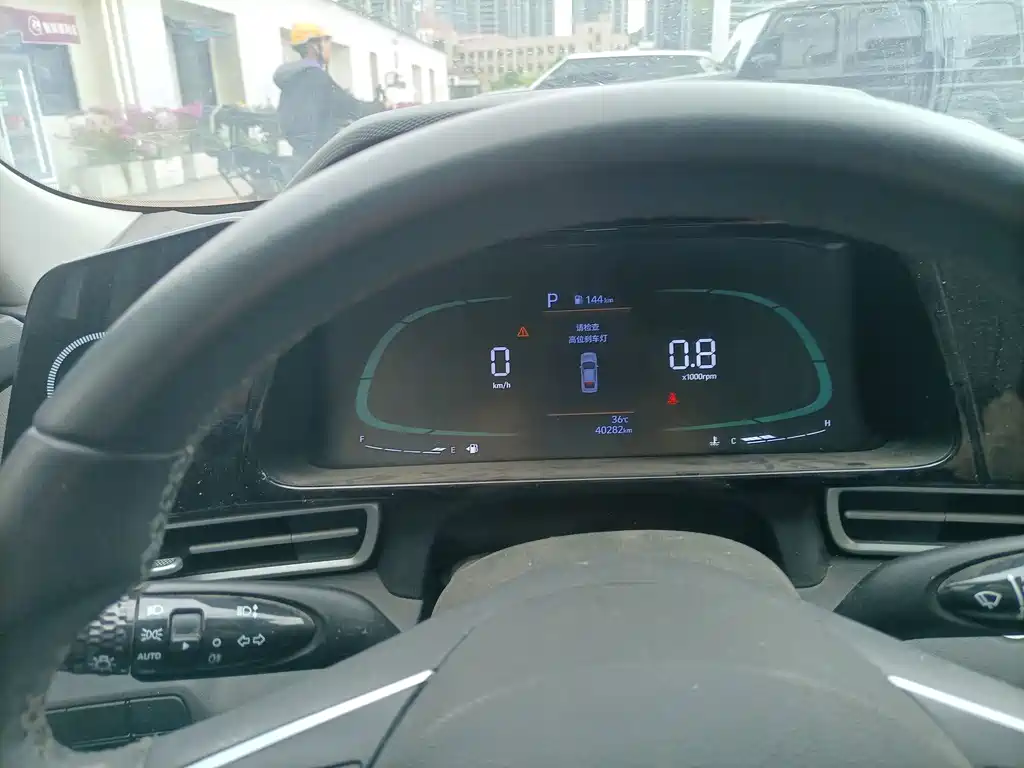 Hyundai Elantra — миниатюра 22
