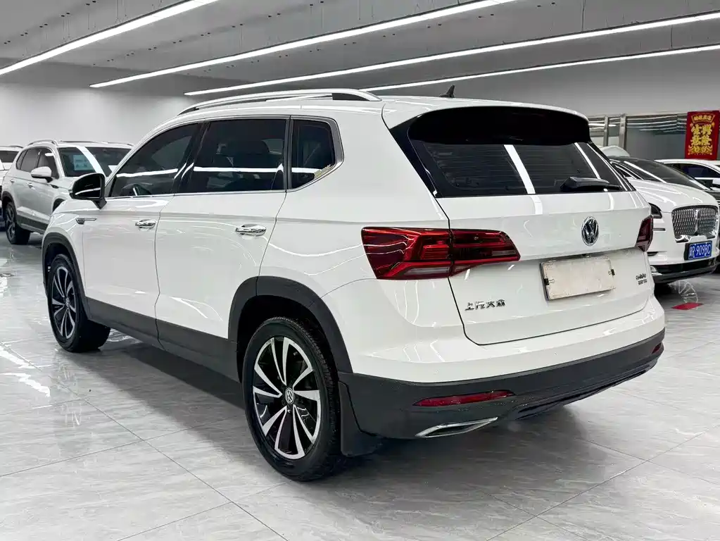 Volkswagen Tharu — миниатюра 4