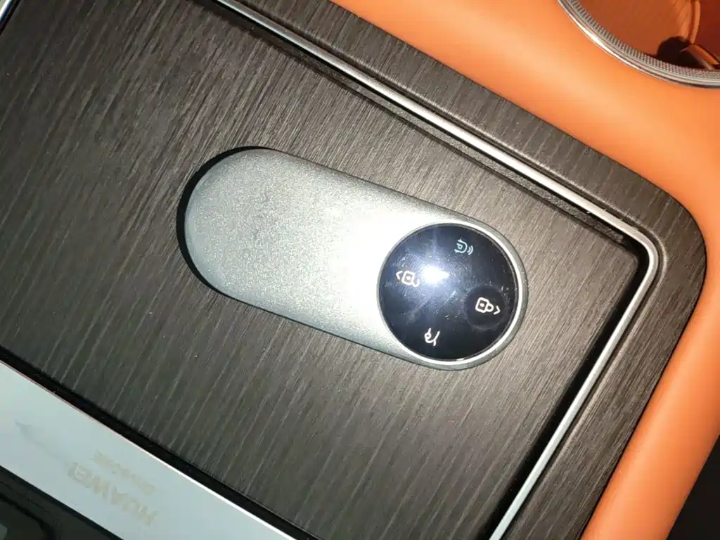 AITO AITO M7 — миниатюра 9