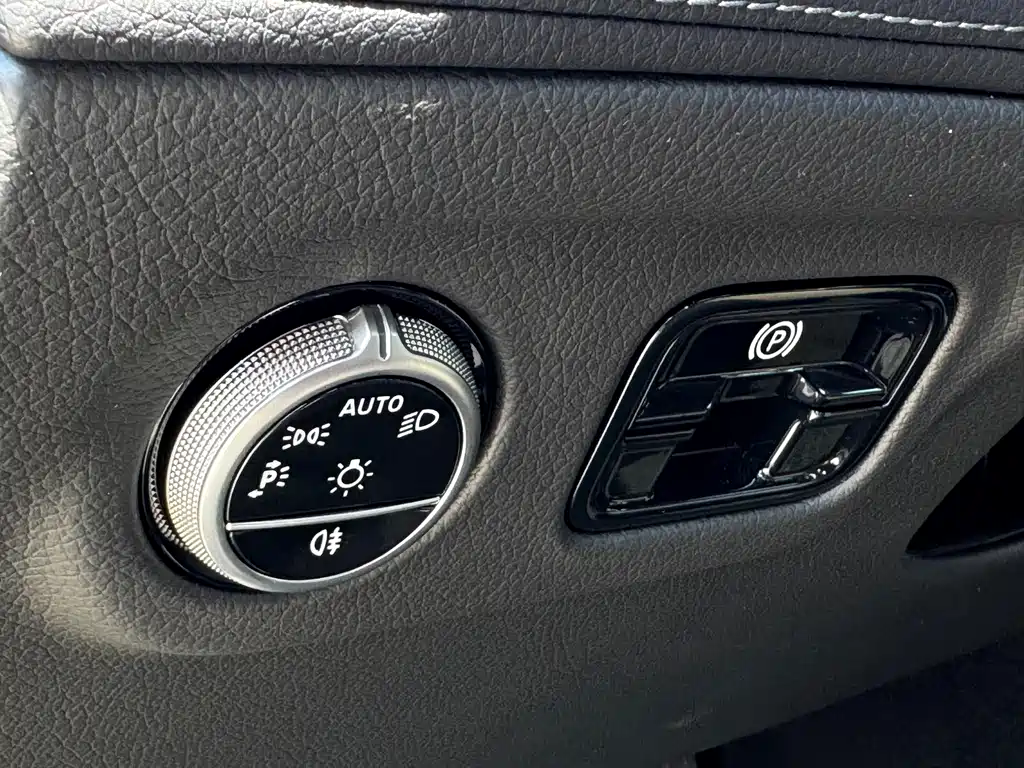 Mercedes-Benz EQE — миниатюра 8
