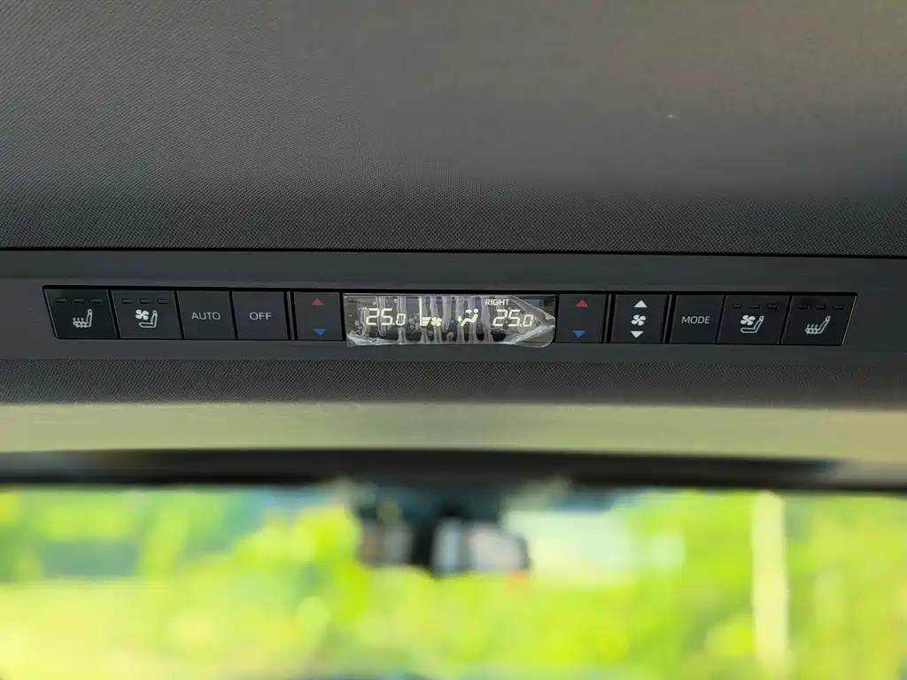 Toyota Sienna — миниатюра 6