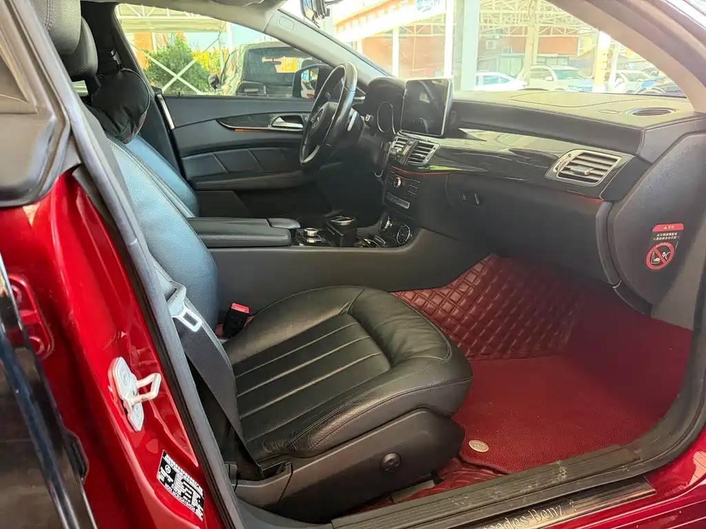 Mercedes-Benz CLS — миниатюра 14