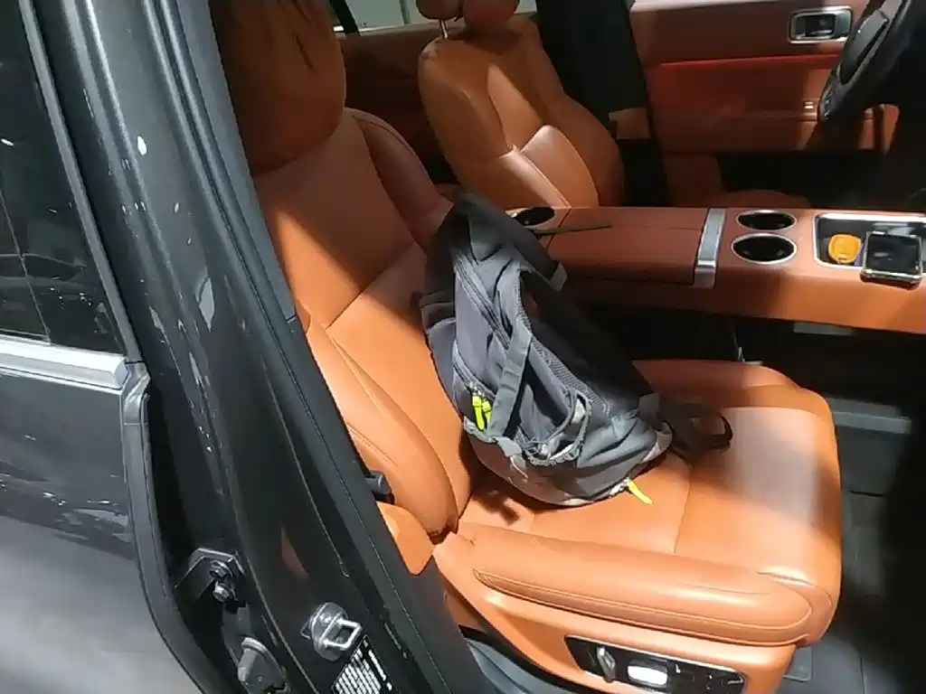 Li Auto Li L8 — миниатюра 25