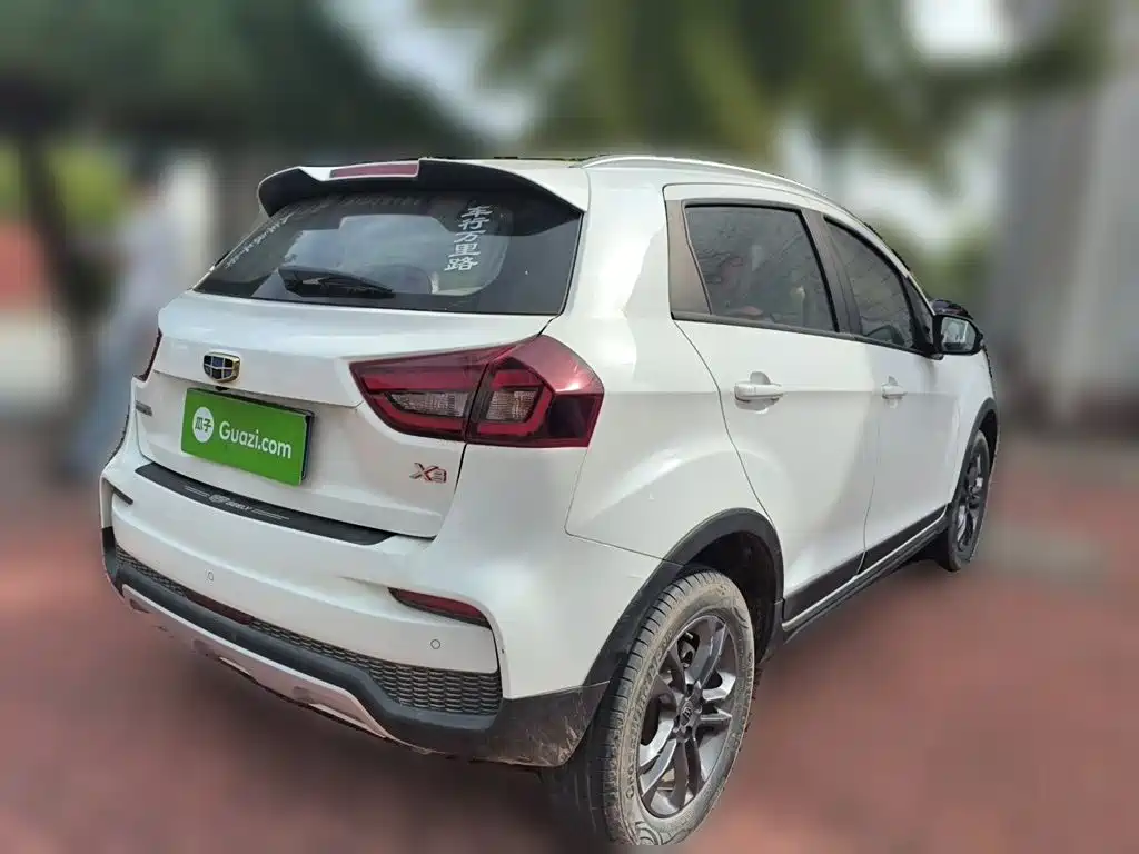 Geely Vision X3 — миниатюра 4