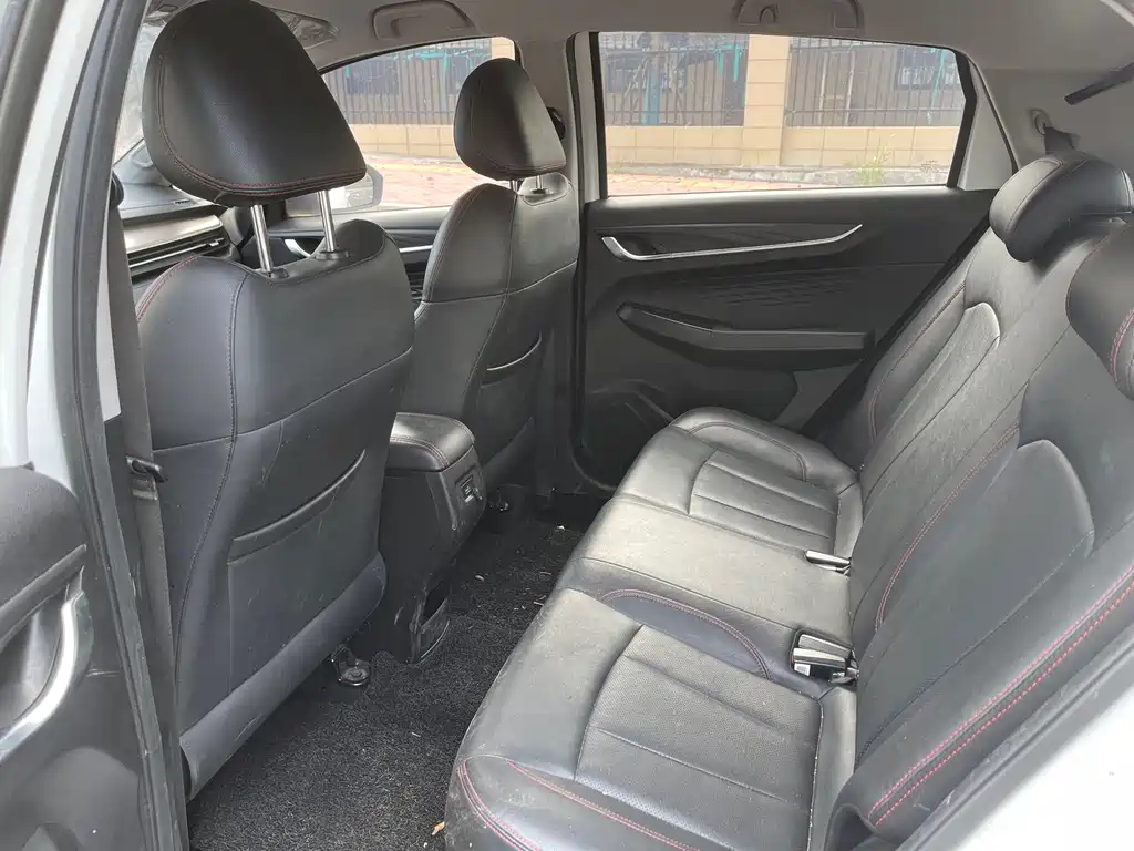 Geely Vision X3 — миниатюра 5