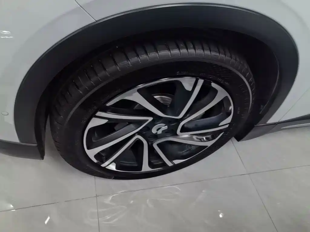 NIO EC6 — миниатюра 23