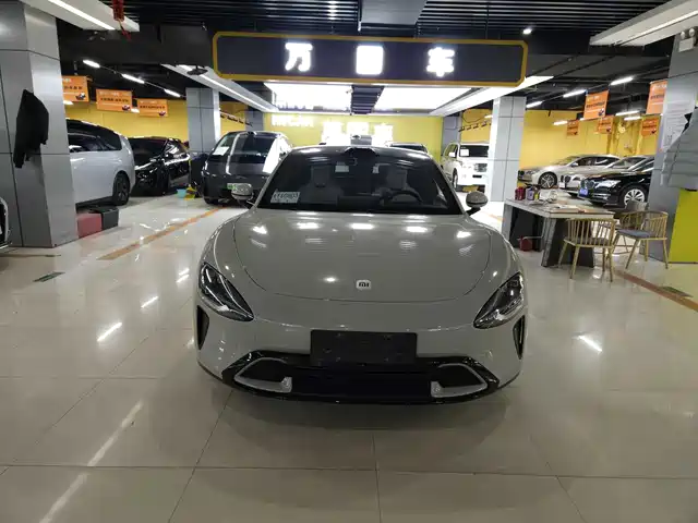 XIAOMI CAR XIAOMI SU7 2025