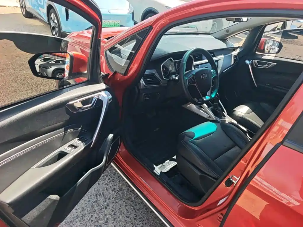 Geely Vision X3 — миниатюра 16