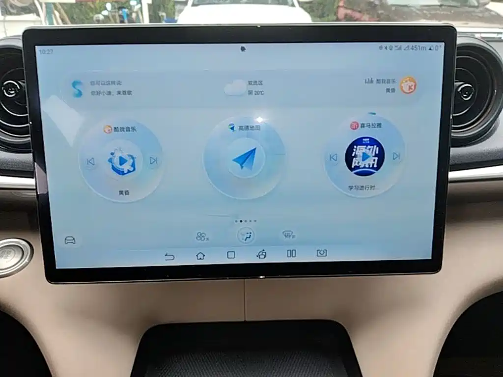 BYD Dolphin — миниатюра 13