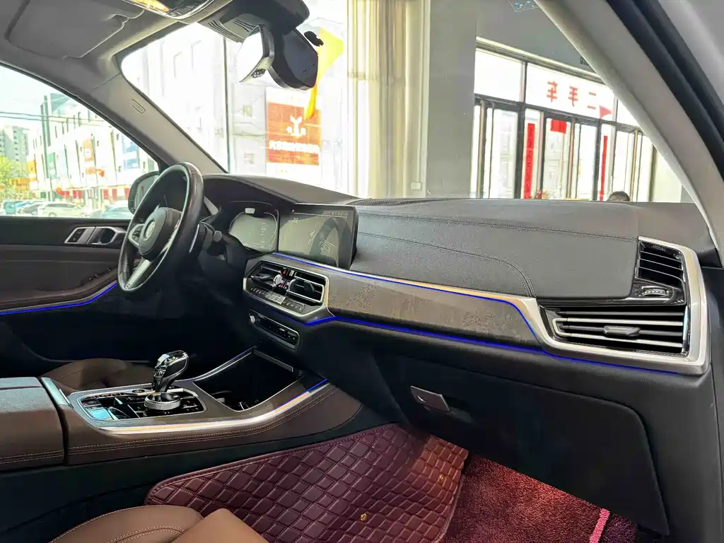 BMW X5 (Import) — миниатюра 8
