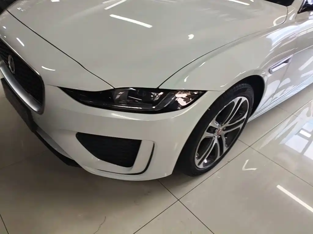 Jaguar XEL — миниатюра 24