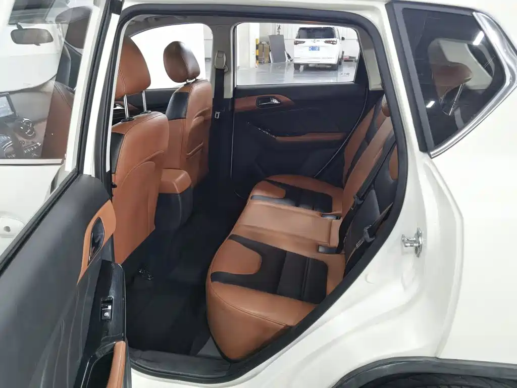 BAIC Senova X35 — миниатюра 15
