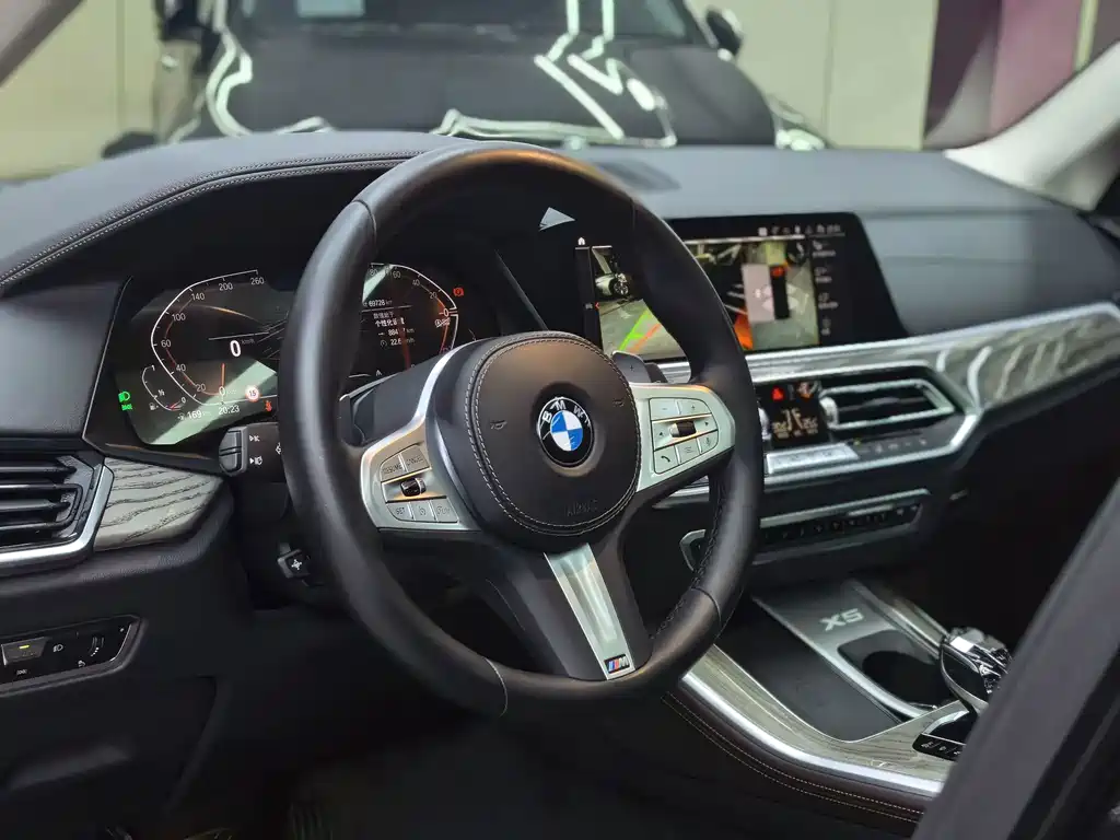 BMW X5 — миниатюра 15