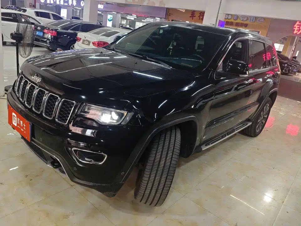 Jeep Grand Cherokee (Import)