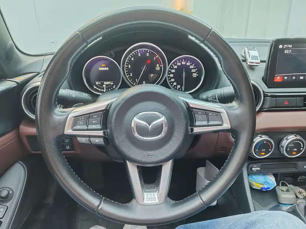 Mazda MX-5 — миниатюра 4