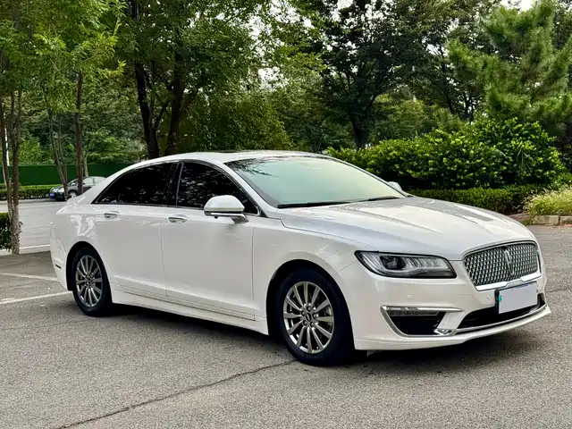 LINCOLN  MKZ 2019