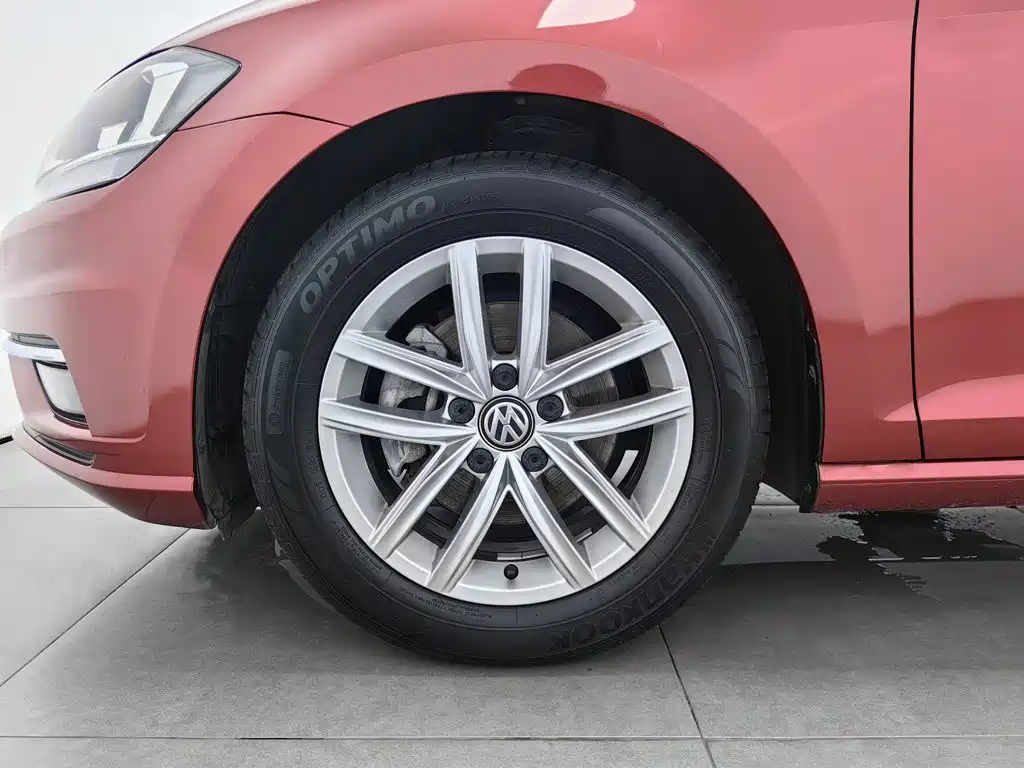 Volkswagen Golf — миниатюра 17