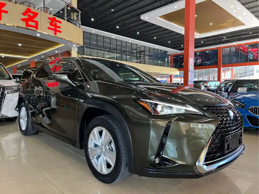 Lexus UX — миниатюра 3