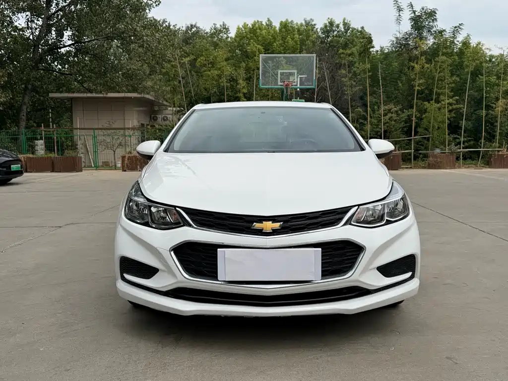 Chevrolet Cruze 2018 320 AT