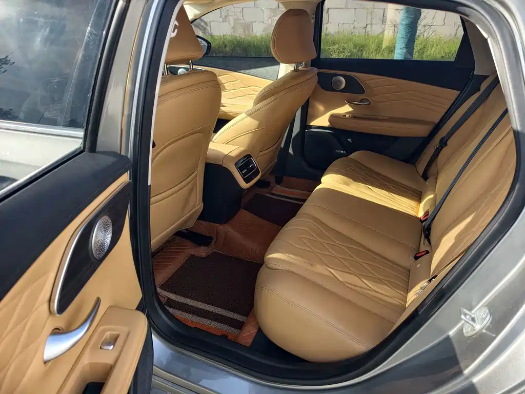 Chery Arrizo 8 PRO — миниатюра 5