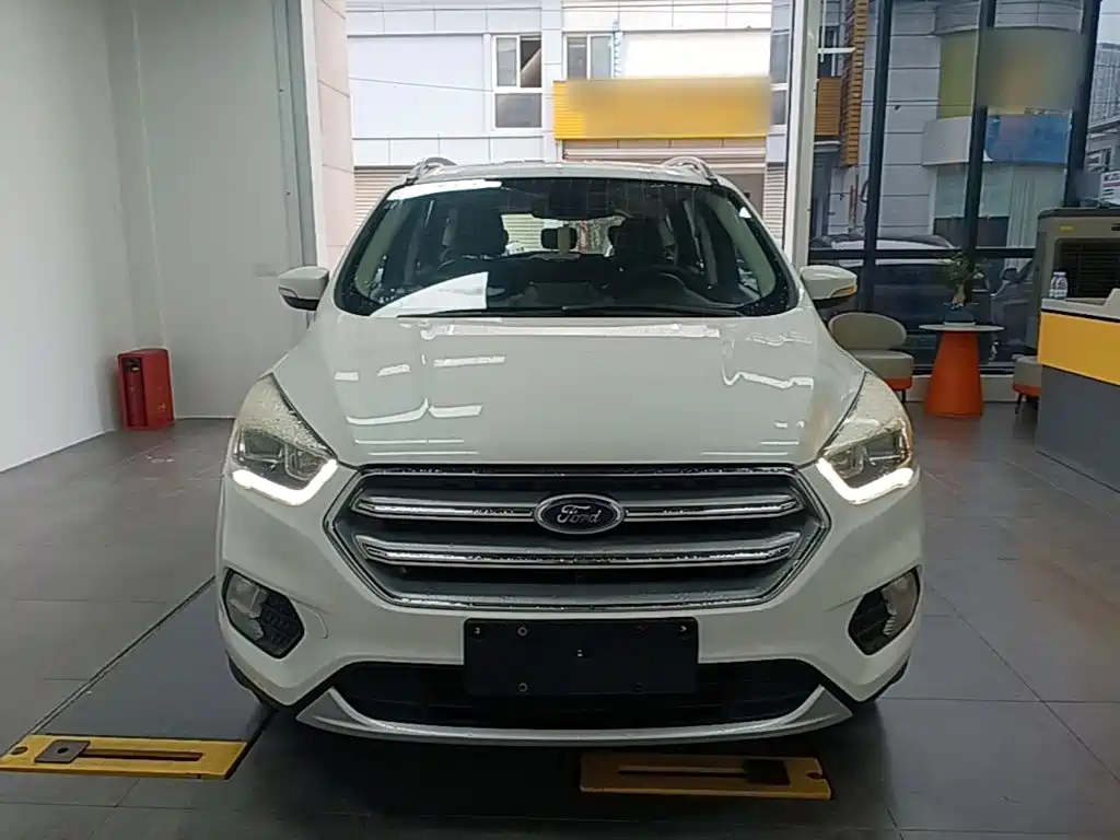 Ford Kuga — миниатюра 3