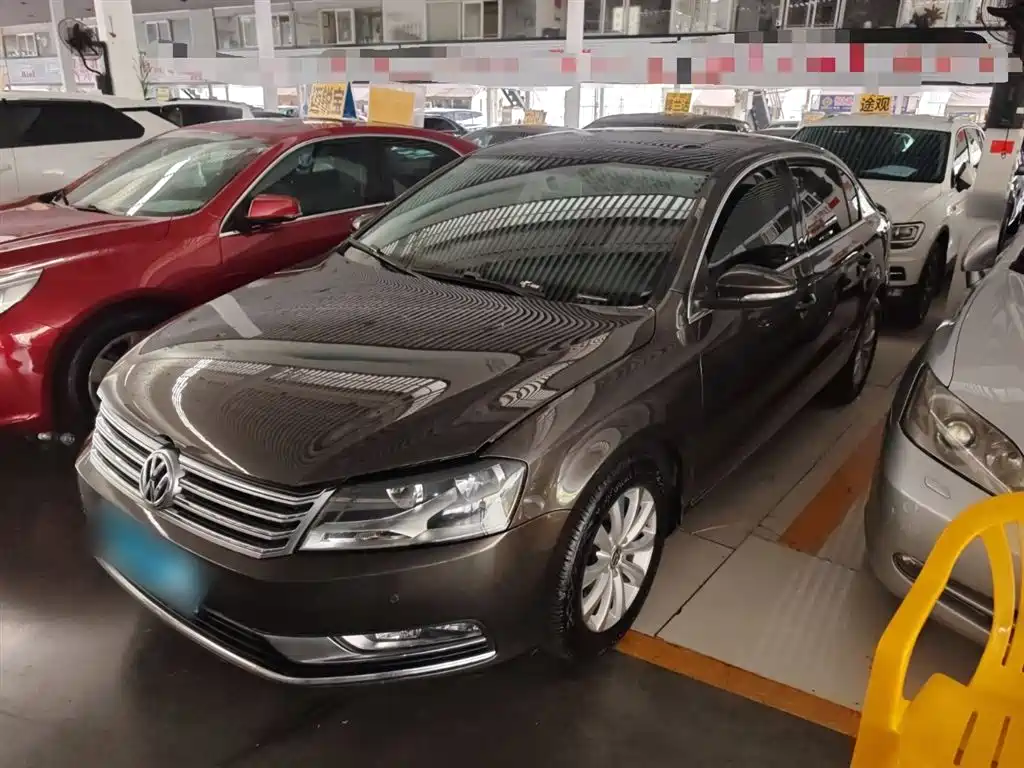 Volkswagen Magotan 2016