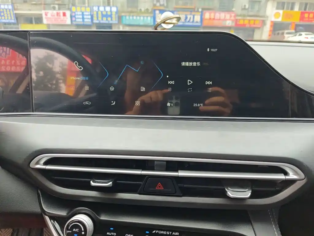 Changan Eado — миниатюра 13