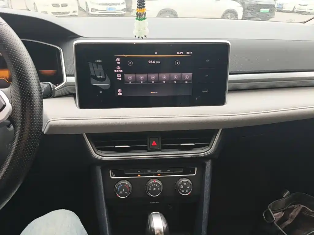 Volkswagen Tharu — миниатюра 13