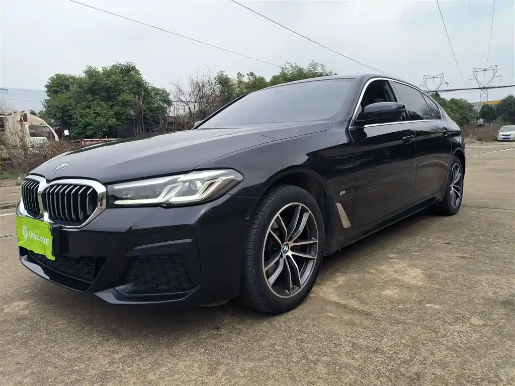 BMW 5 Series 2024