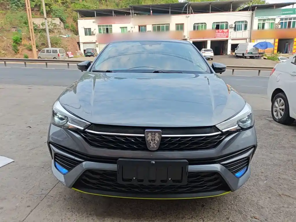 Roewe i5 — миниатюра 3