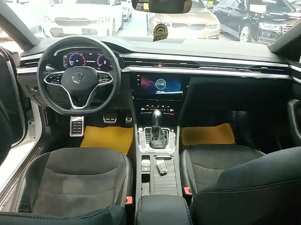 Volkswagen FAW - Passat CC CC 2024 330TSI