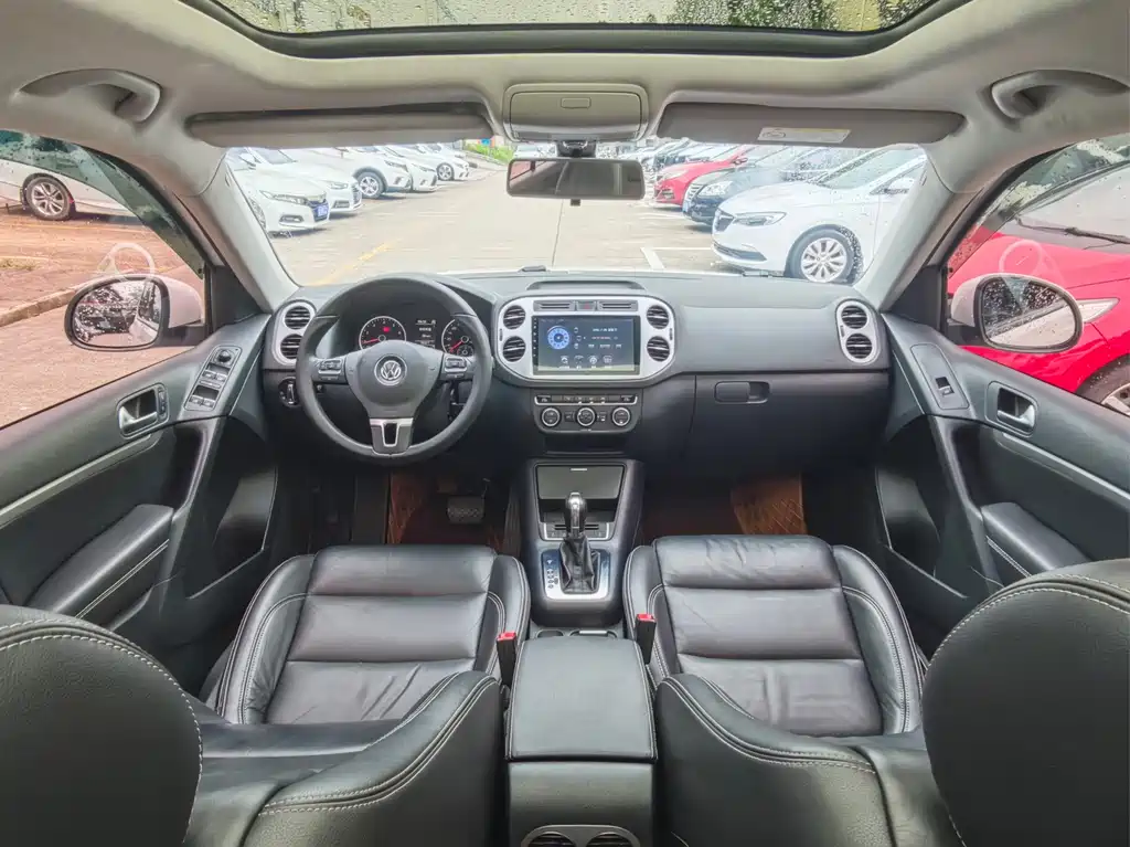 Volkswagen Tiguan — миниатюра 9