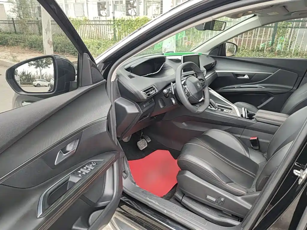 Peugeot 4008 — миниатюра 16