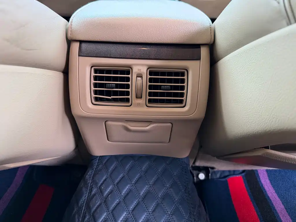 Toyota Reiz 2.5S Grace Essence Edition, фото 15