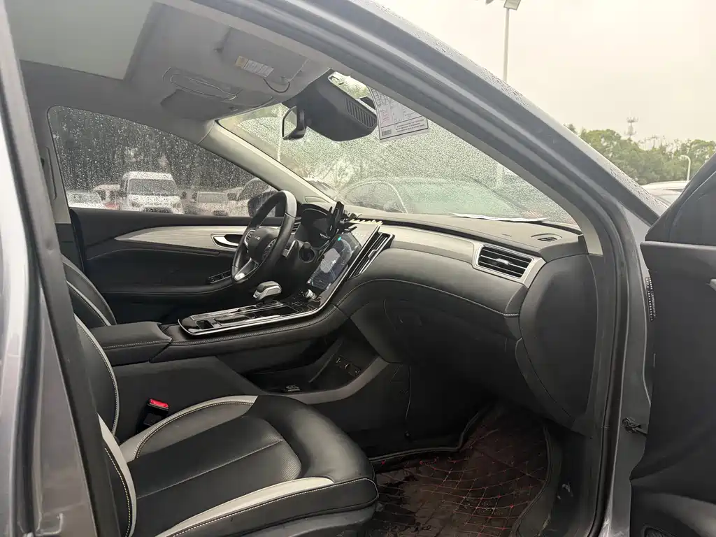 Roewe i6 MAX — миниатюра 7