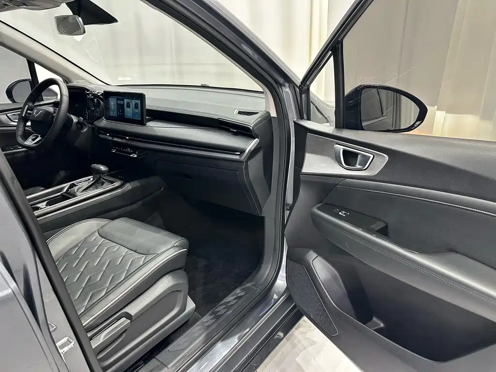 Wuling Jiachen — миниатюра 18