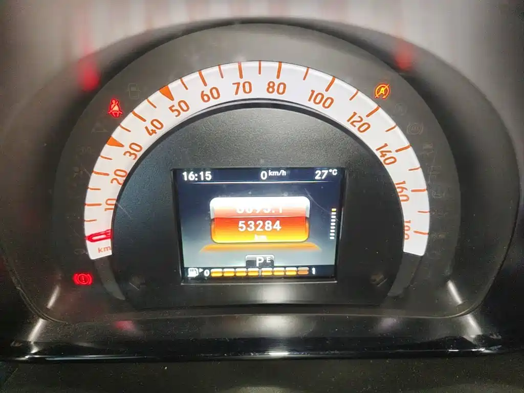 smart Smart Fortwo — миниатюра 12