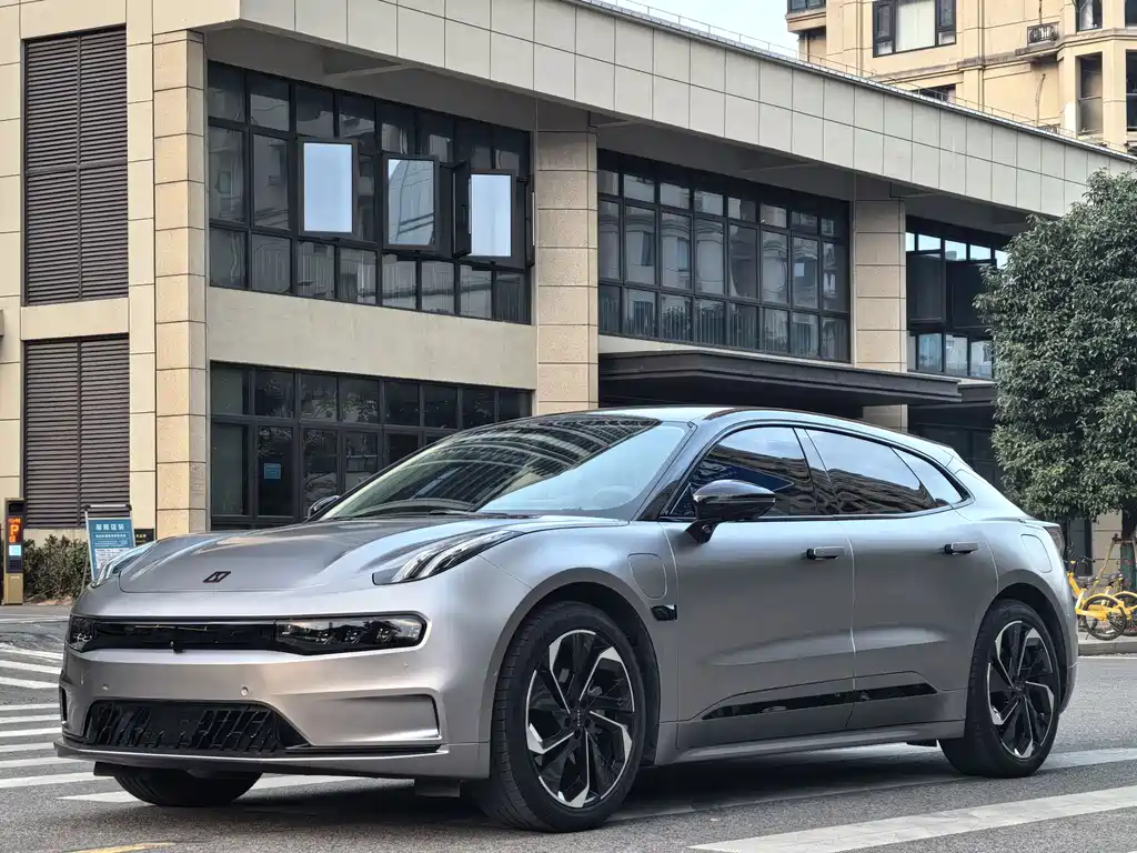 ZEEKR EXTREME KRYPTON 001