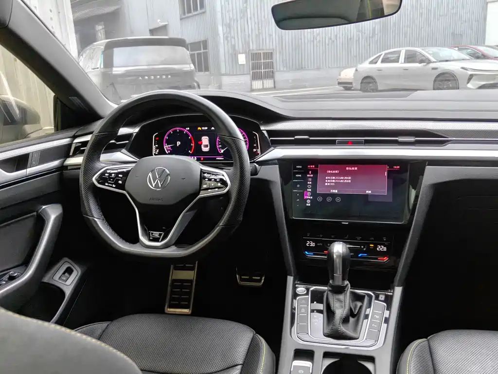 Volkswagen CC — миниатюра 7