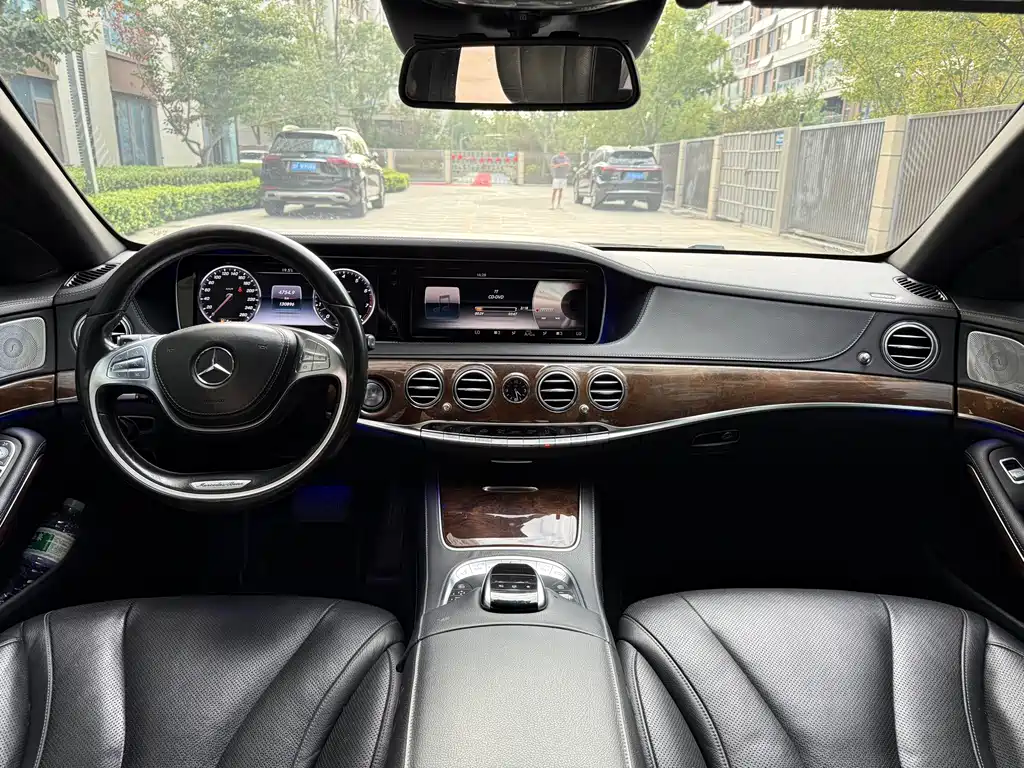 Mercedes-Benz S-Class — миниатюра 5