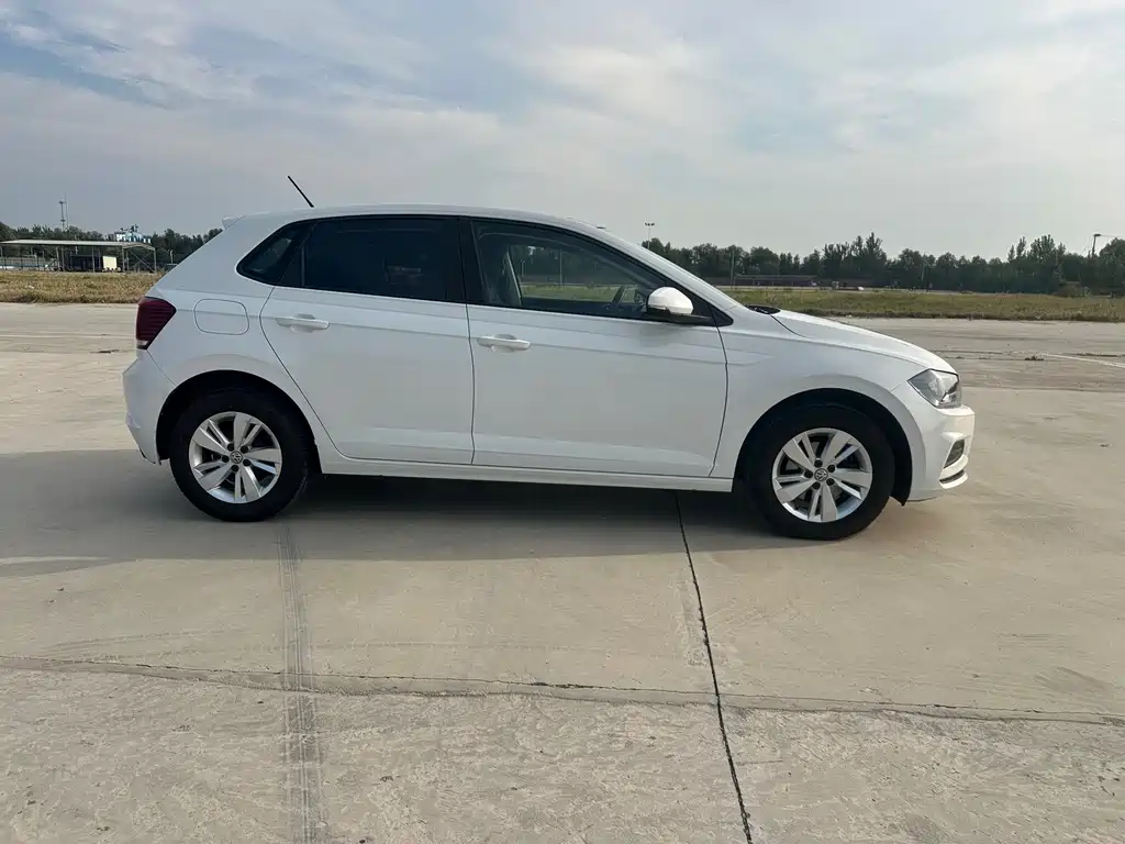 Volkswagen Polo — миниатюра 4