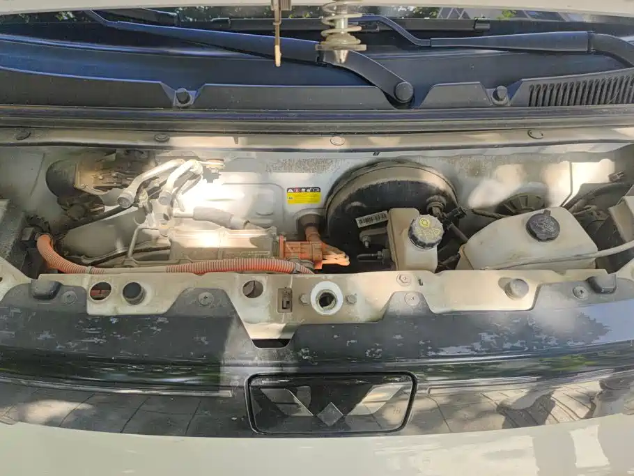 Wuling MINIEV — миниатюра 10