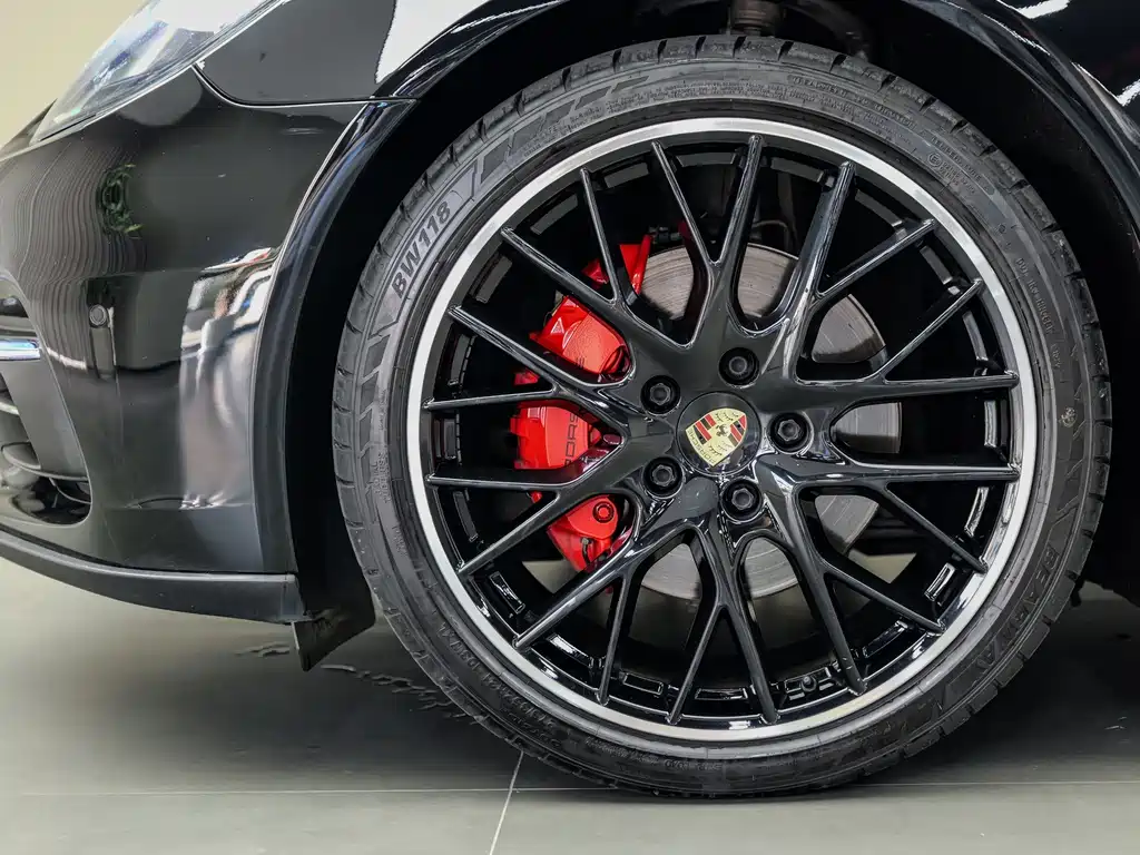 Porsche Panamera — миниатюра 8