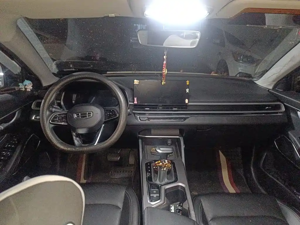 Geely Emgrand — миниатюра 19